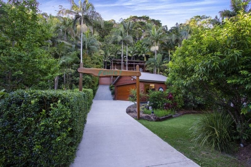 22 Carey Parade, Tamborine Mountain - Thumbnail 2