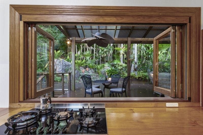 22 Carey Parade, Tamborine Mountain - Thumbnail 8