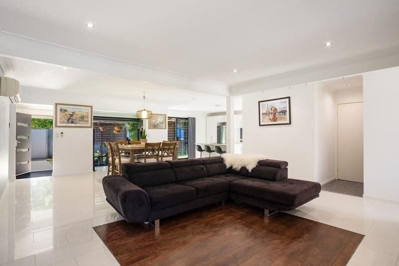 124 Savoy Drive, Broadbeach Waters - Thumbnail 8