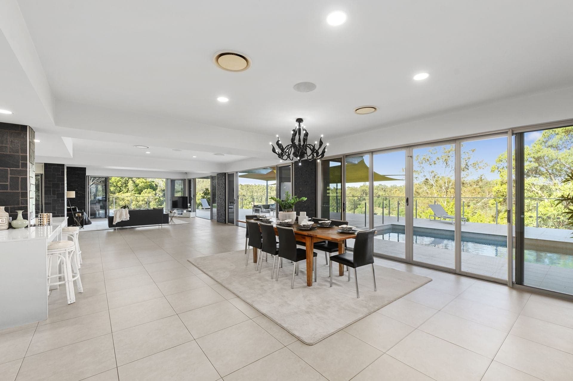 39 Piggotts Road, Guanaba - Thumbnail 4