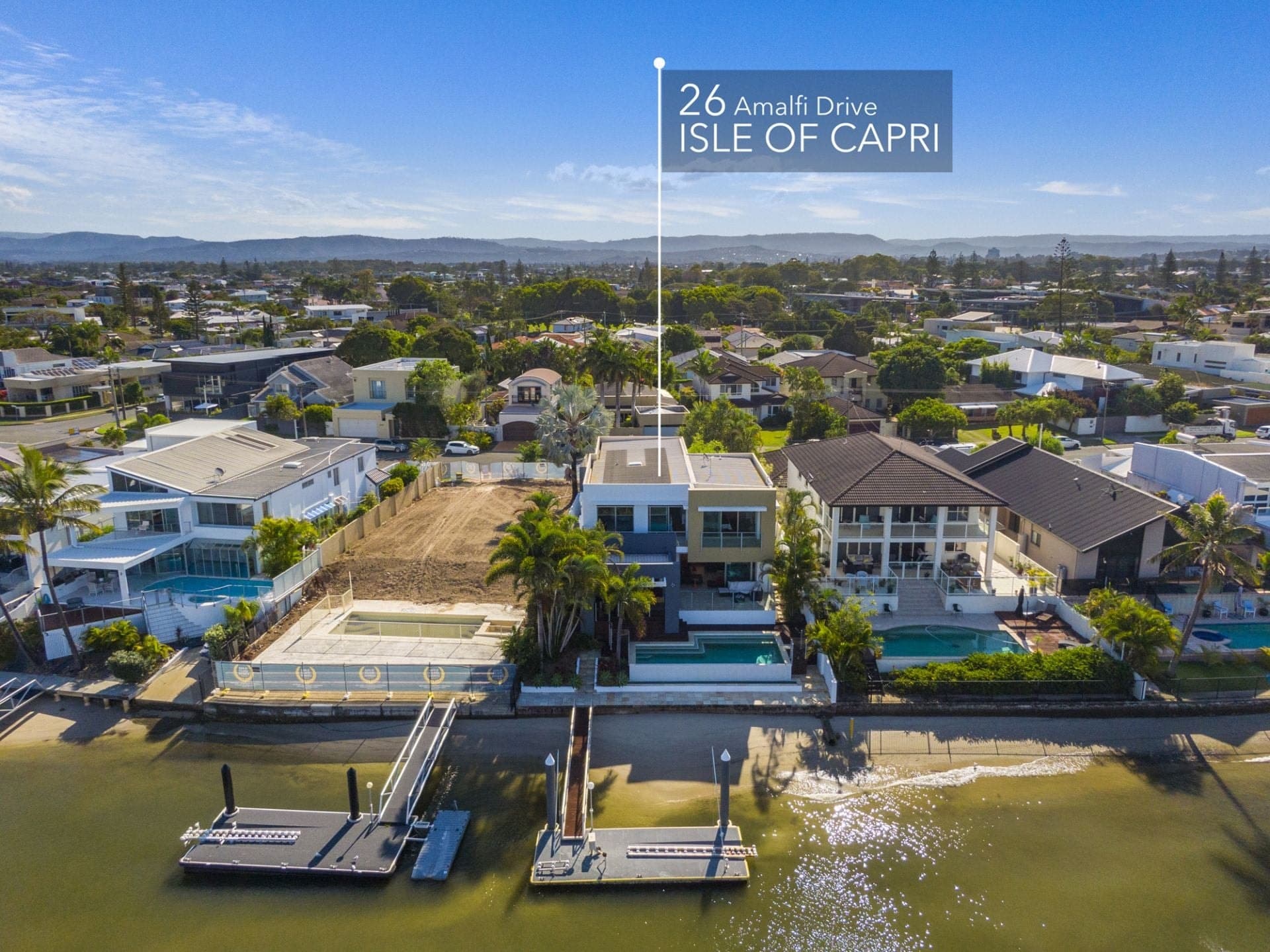 26 Amalfi Drive, Isle Of Capri - Image 1