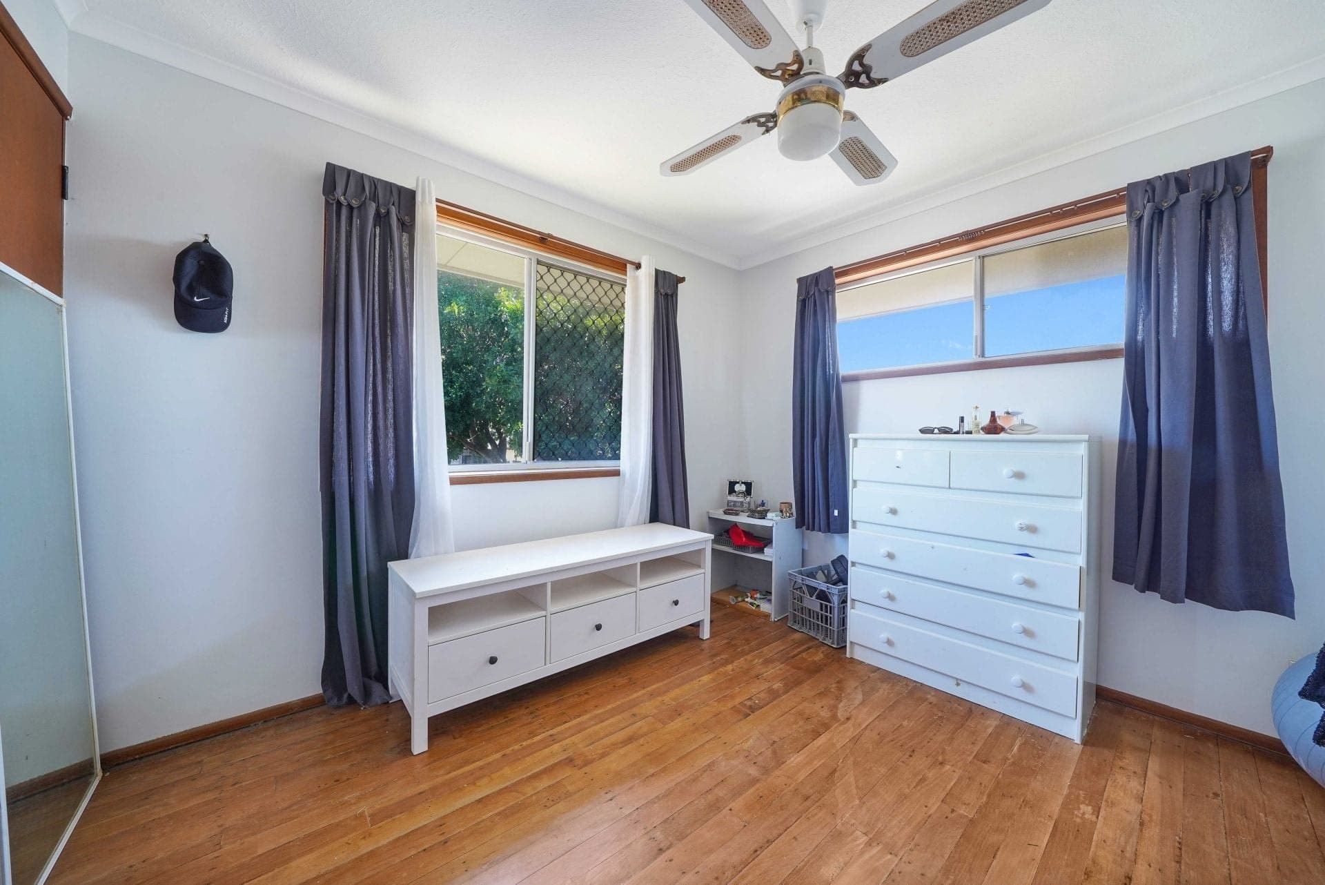 24 Sundowner Court, Mermaid Waters - Image 1