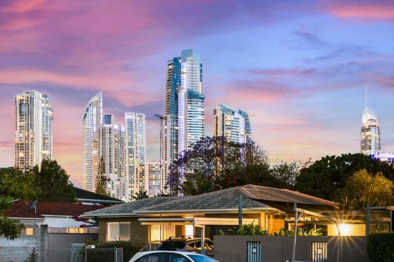 1/23 Illawong Street, Chevron Island - Thumbnail 3