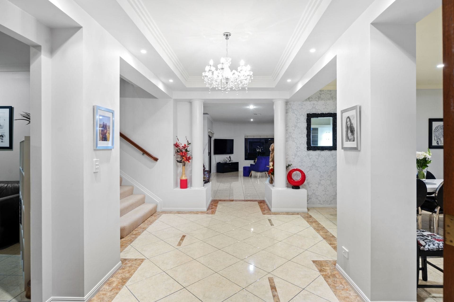 73 Armstrong Way, Highland Park - Thumbnail 4