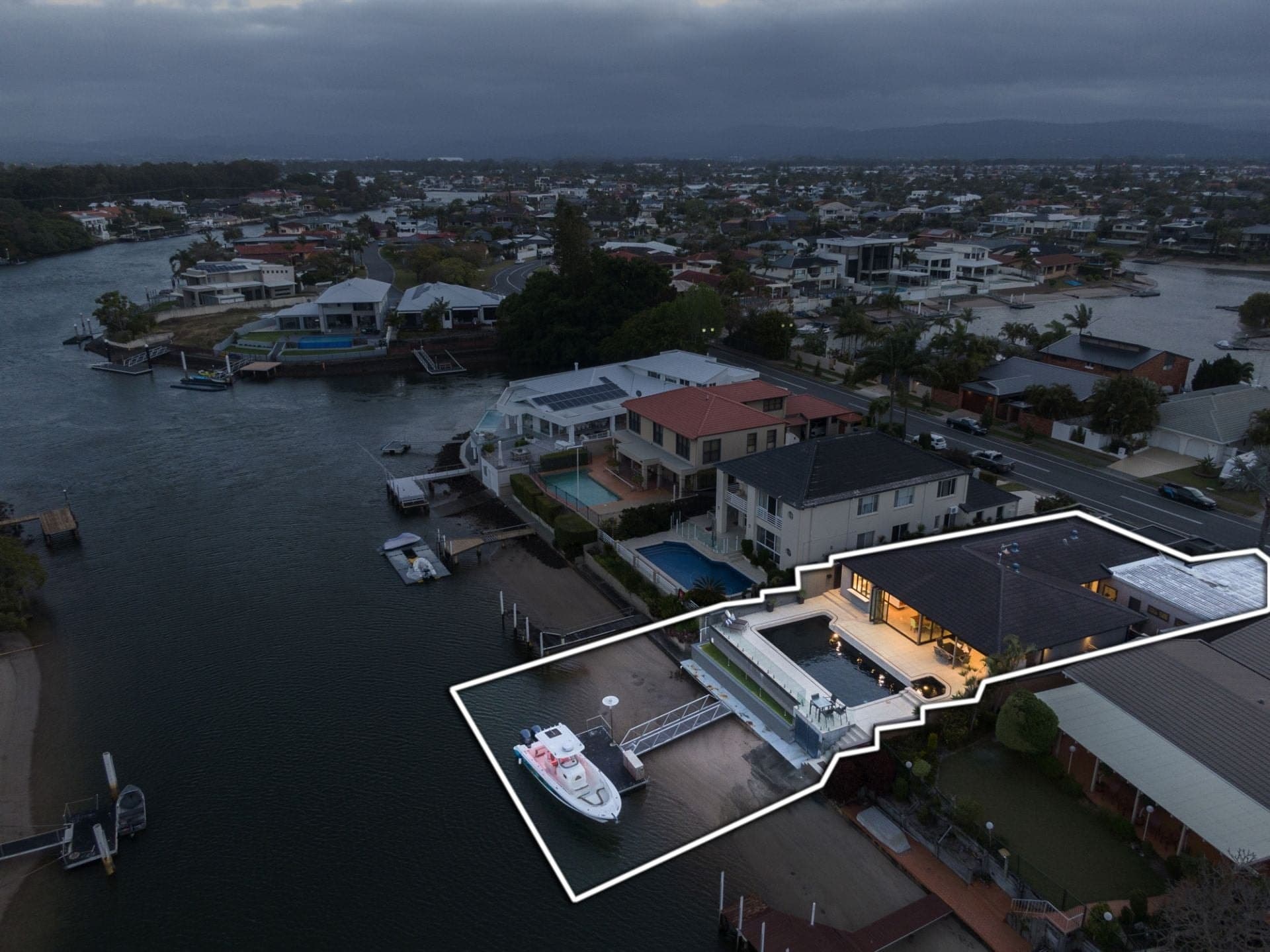 46 Boomerang Crescent, Sorrento - Image 1