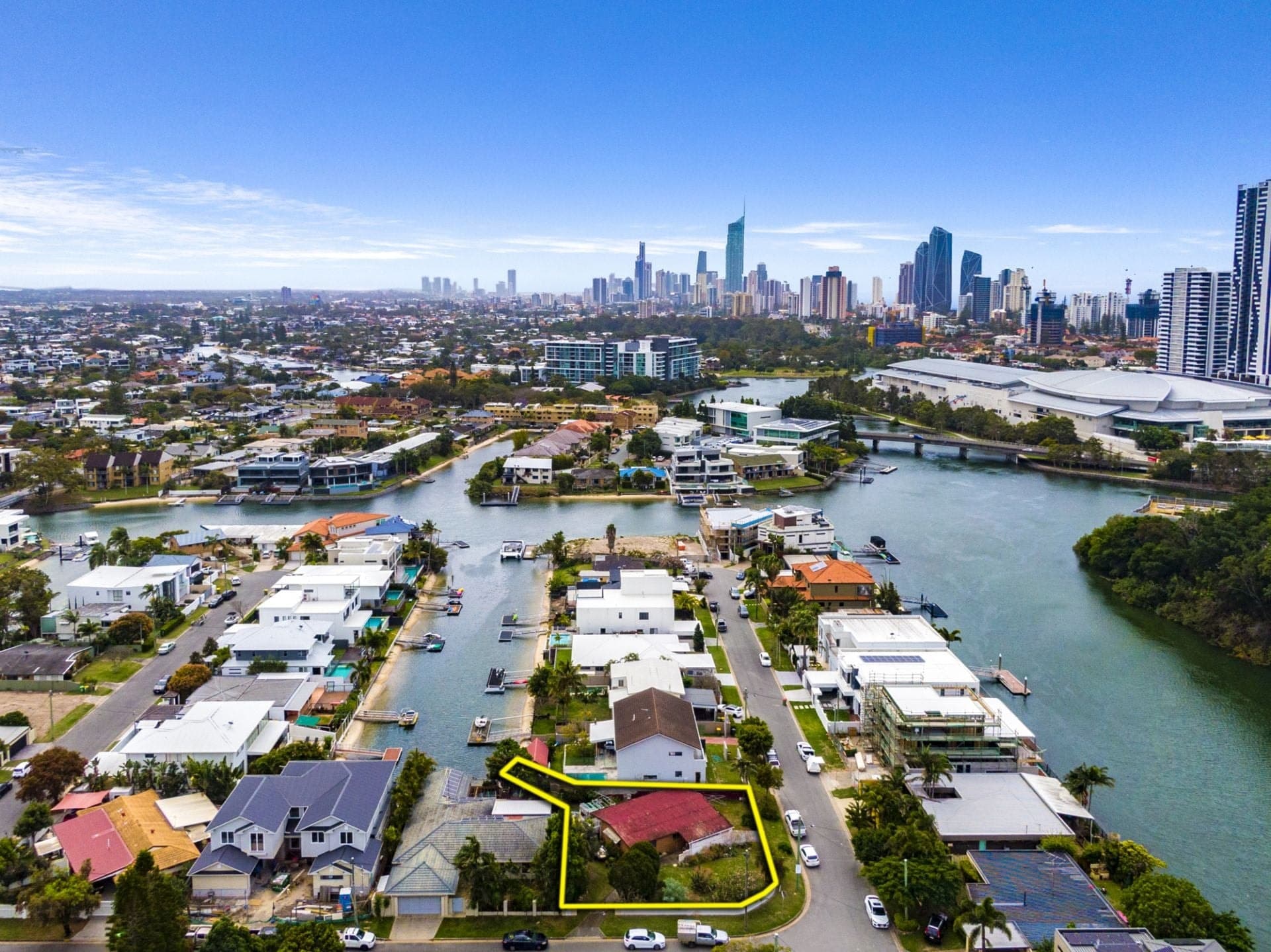 1 Lakeland Key, Broadbeach Waters - Thumbnail 2