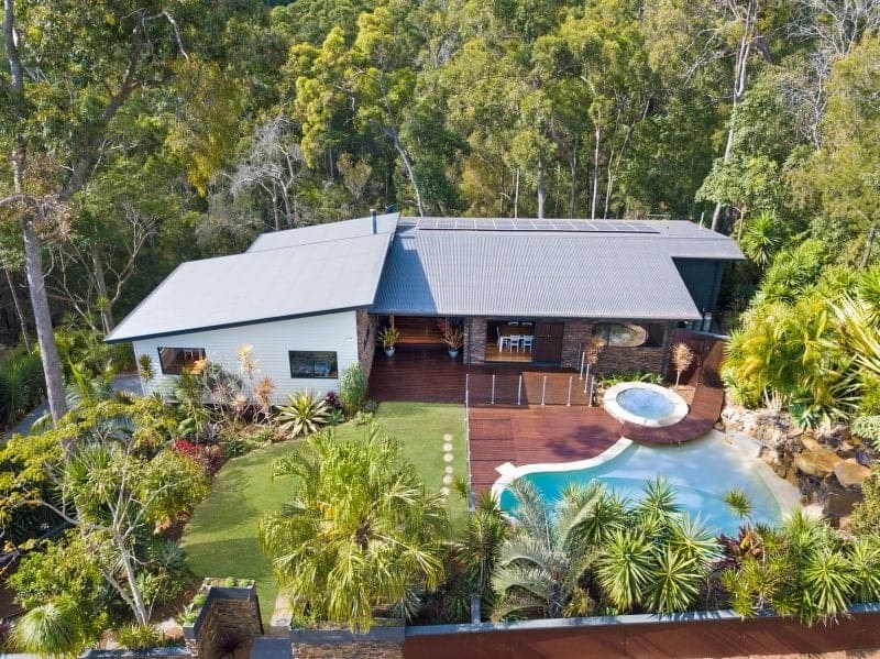 208 Carrington Road, Bonogin - Thumbnail 2