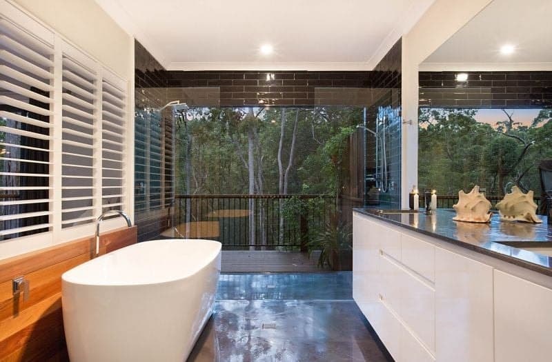 208 Carrington Road, Bonogin - Thumbnail 4