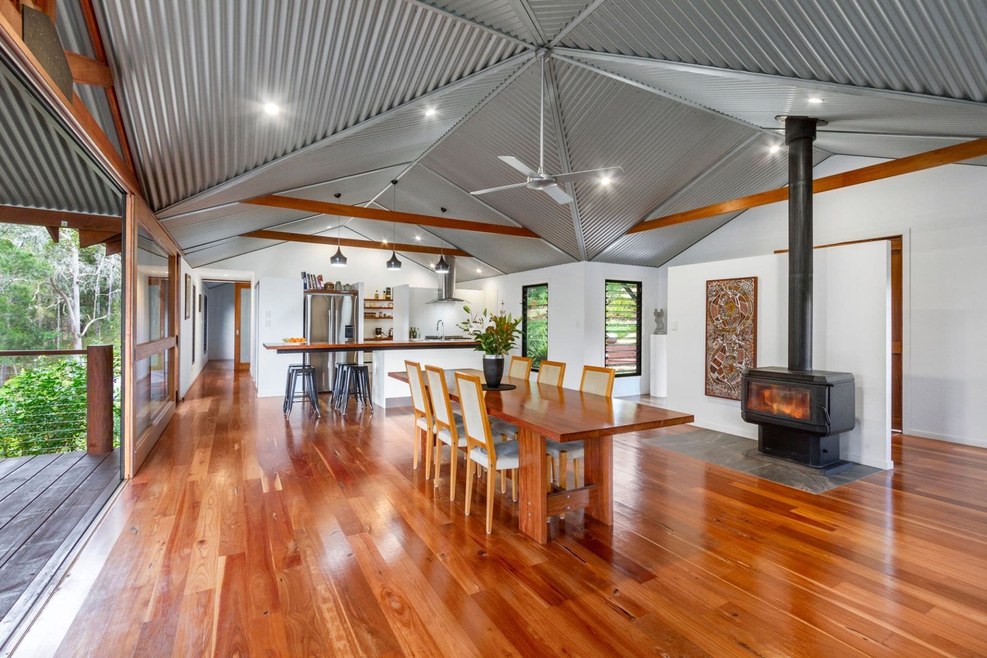 204 Carrington Road, Bonogin - Thumbnail 6
