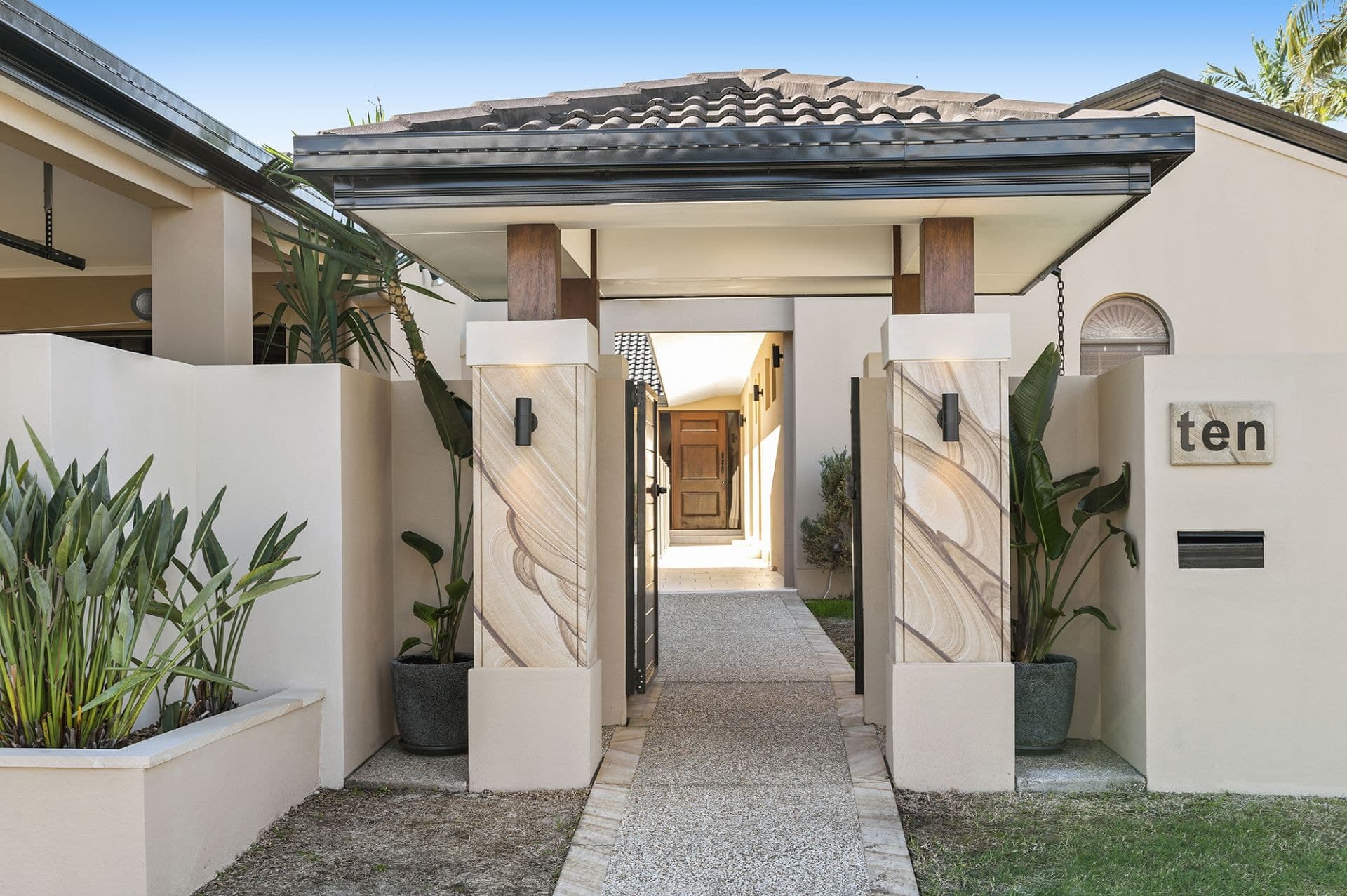 10 Donegal Crescent, Sorrento - Image 1