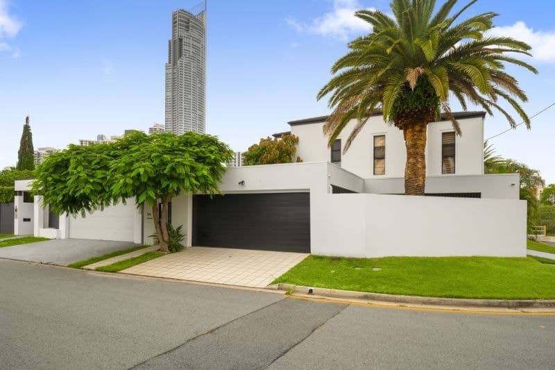 39A Paradise Island, Surfers Paradise - Thumbnail 4