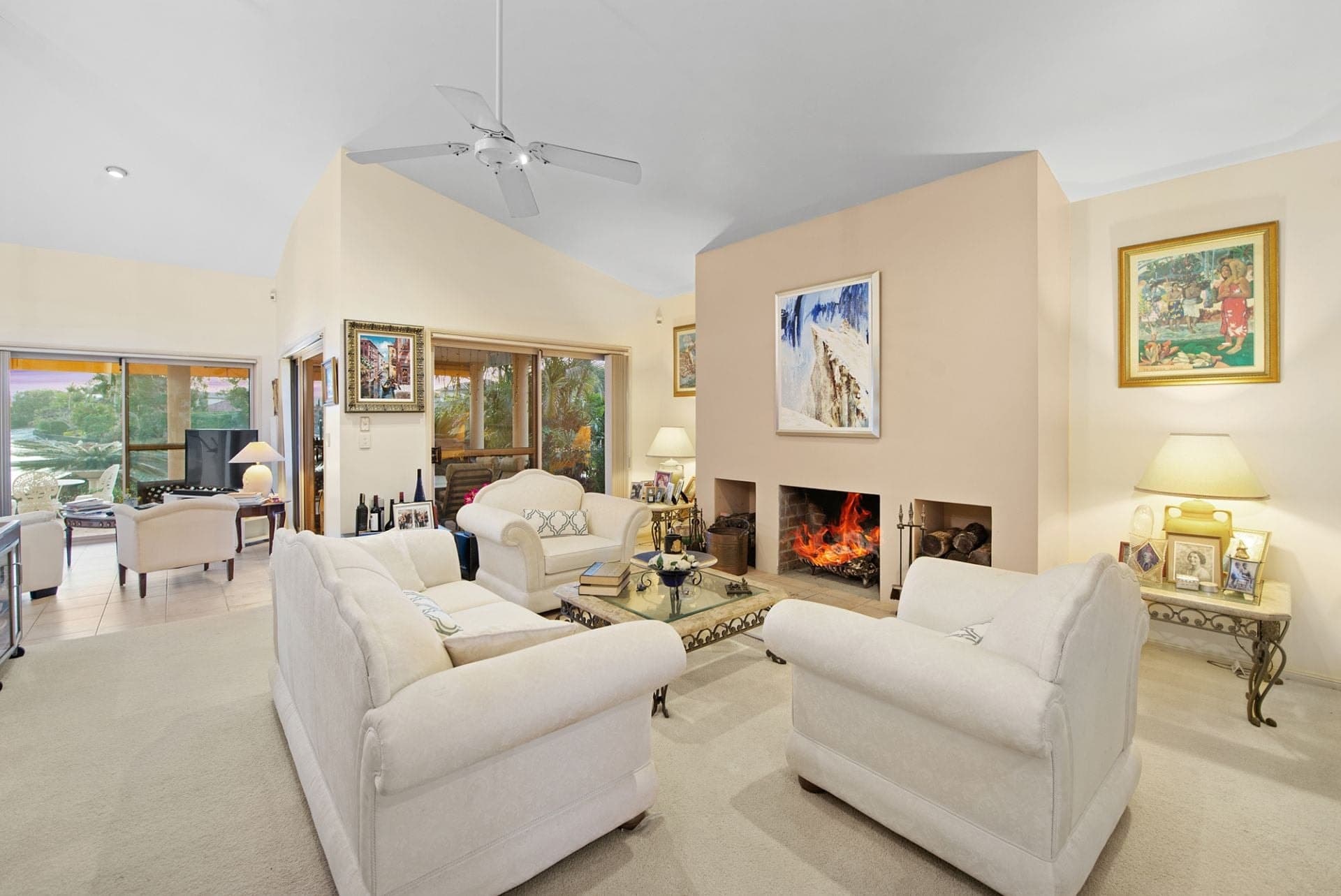 1047 Rosebank Way, Hope Island - Thumbnail 4