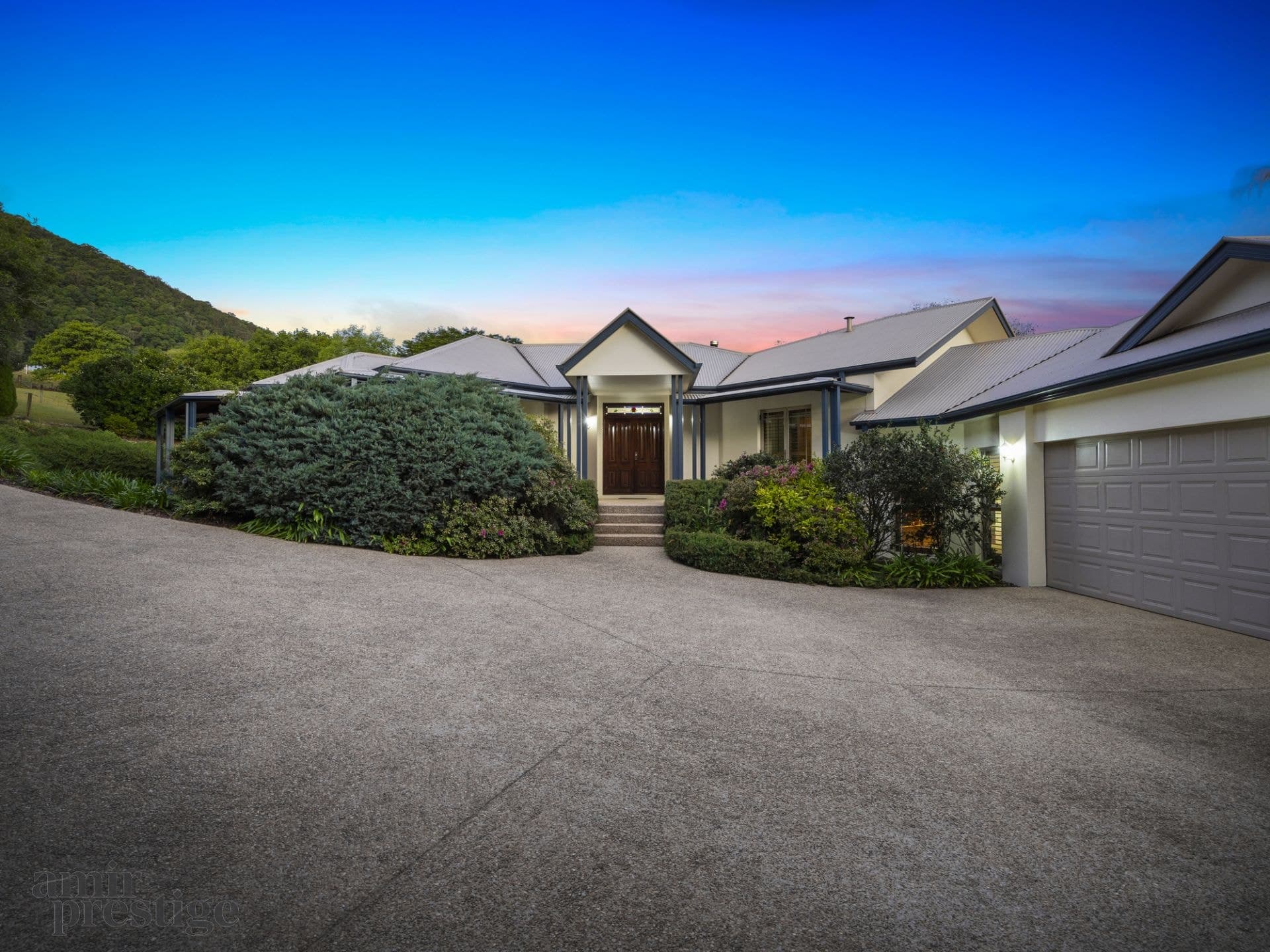 122 Crest Hill Drive, Wongawallan - Thumbnail 5