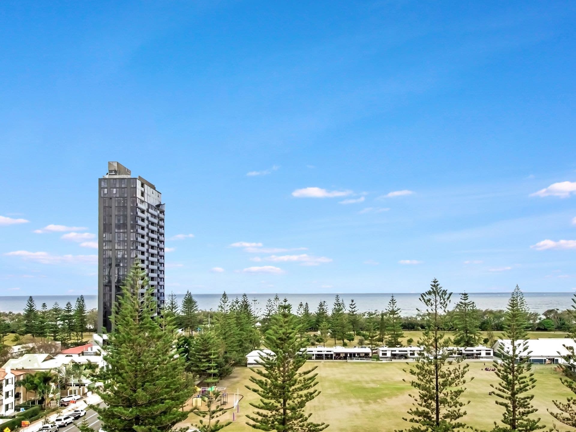 84/25 Surf Parade, Broadbeach - Thumbnail 6