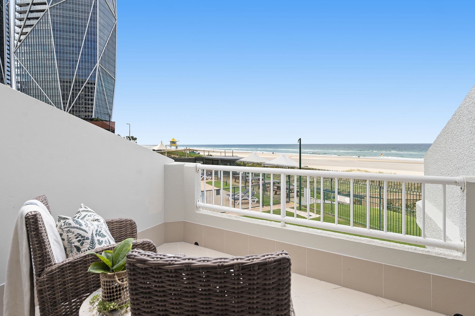 4/60 Old Burleigh Road, Surfers Paradise - Thumbnail 4