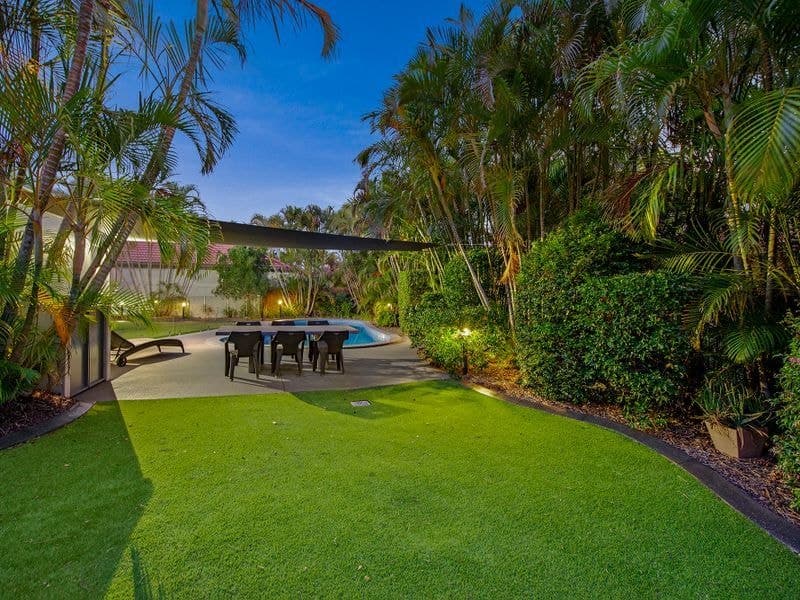 1612 Richmond Court, Hope Island - Thumbnail 8