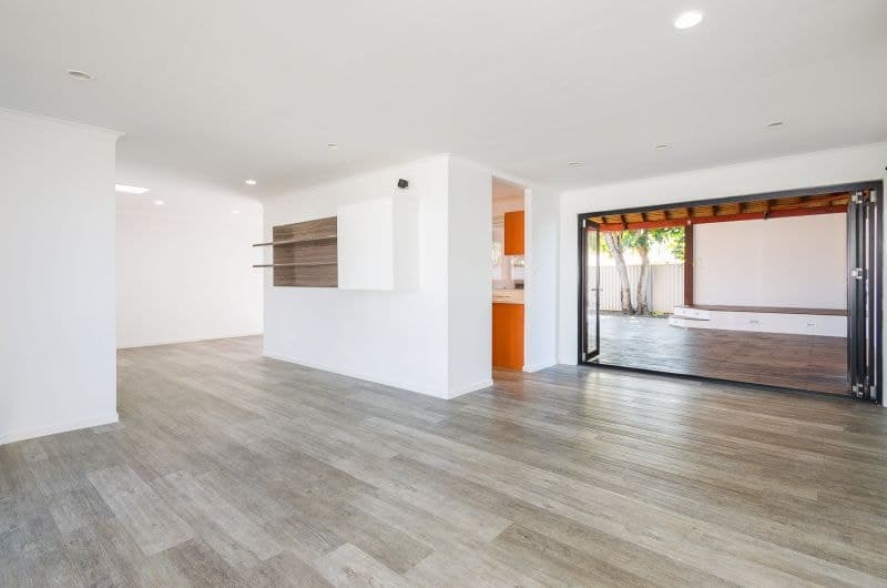 143 Hooker Boulevard, Broadbeach Waters - Thumbnail 3