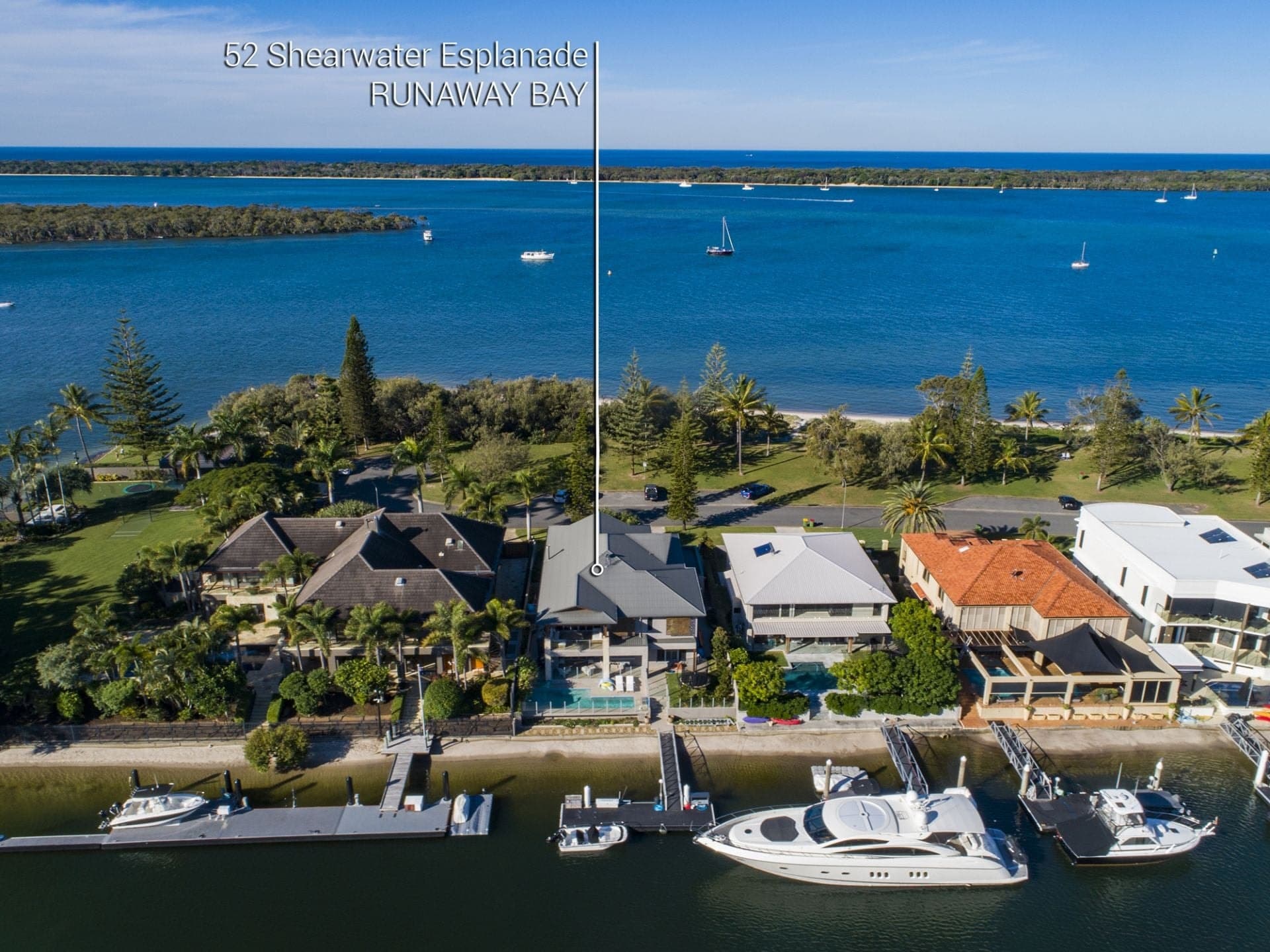 52 Shearwater Esplanade, Runaway Bay - Thumbnail 2