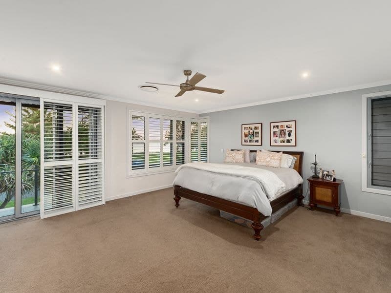 52 Shearwater Esplanade, Runaway Bay - Thumbnail 8