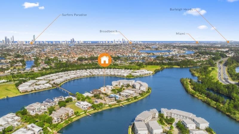 5069 Emerald Island Drive, Carrara - Image 1