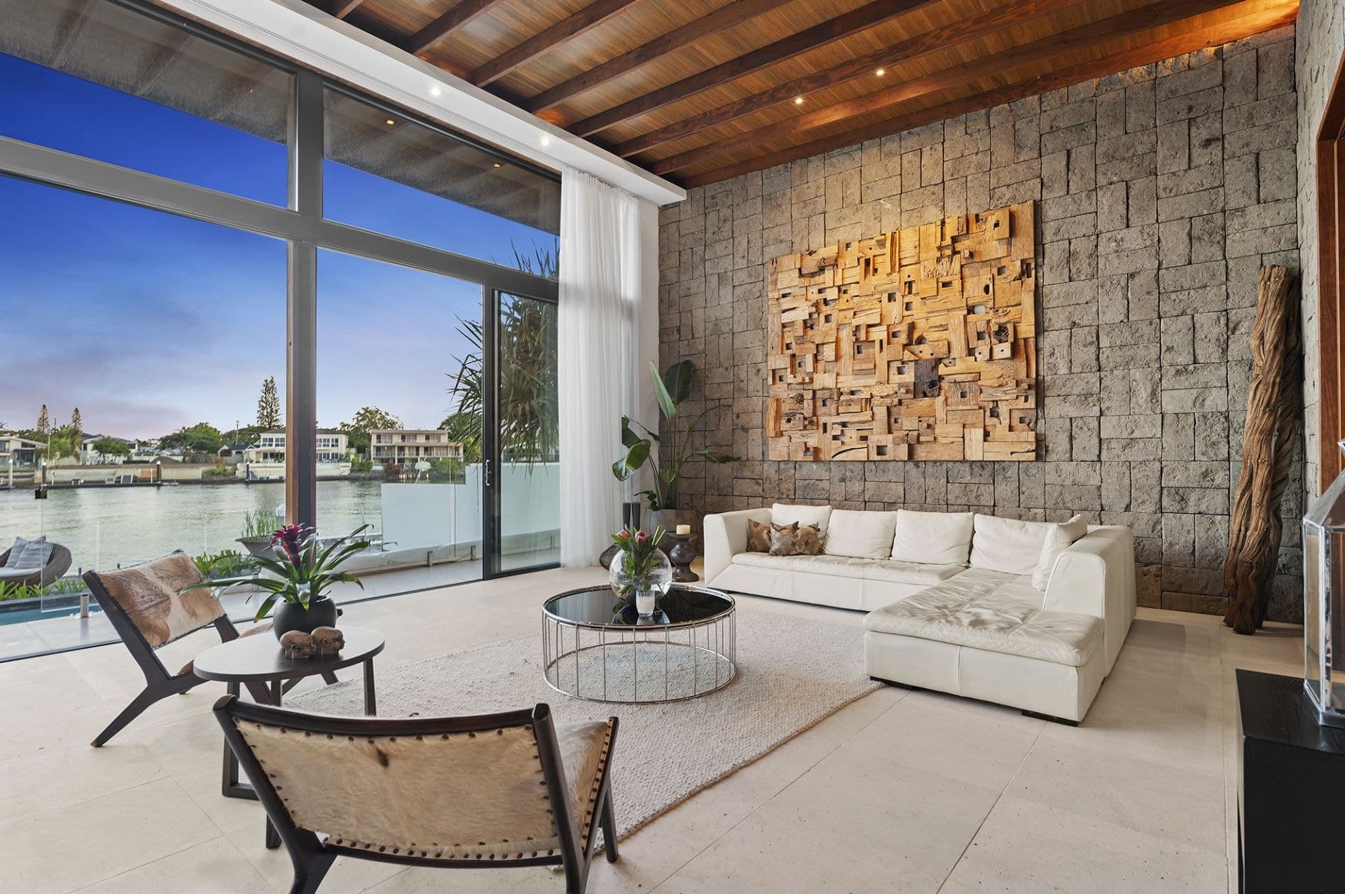 92 Amalfi Drive, Isle Of Capri - Thumbnail 5