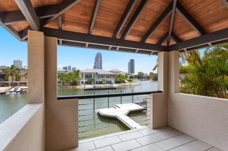 124 Commodore Drive, Paradise Waters - Image 1