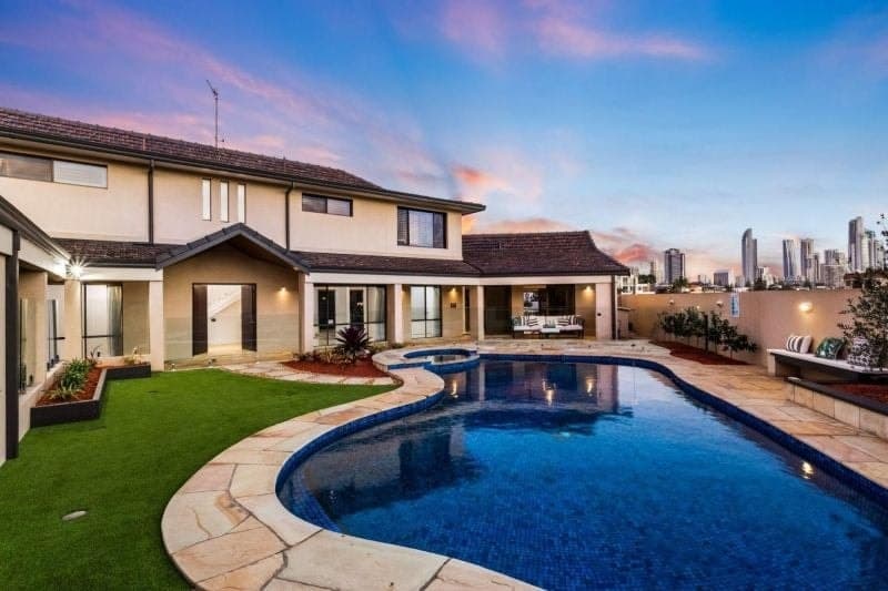 124 Commodore Drive, Paradise Waters - Thumbnail 2