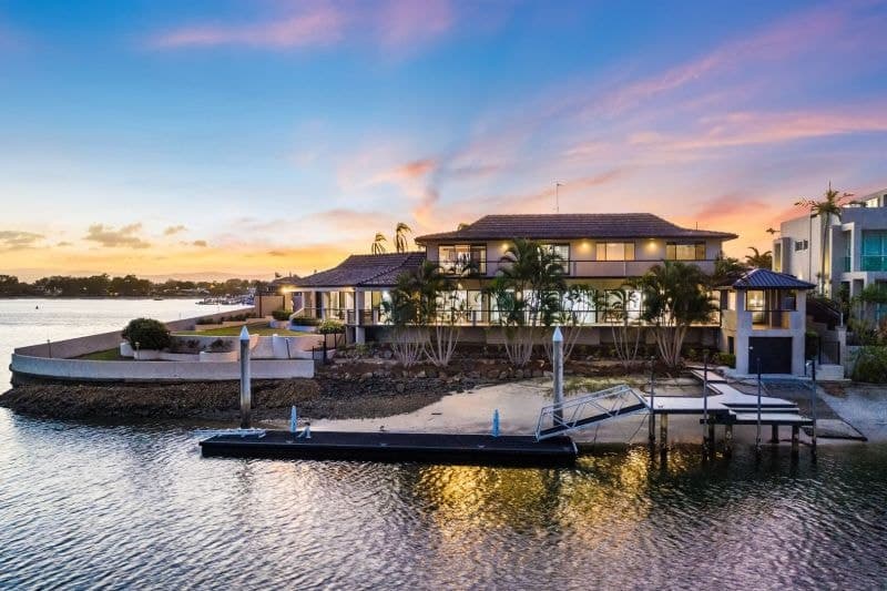 124 Commodore Drive, Paradise Waters - Thumbnail 4