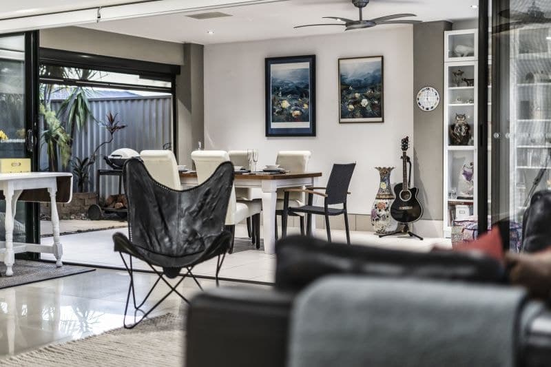 20 Launch Road, Mermaid Waters - Thumbnail 8