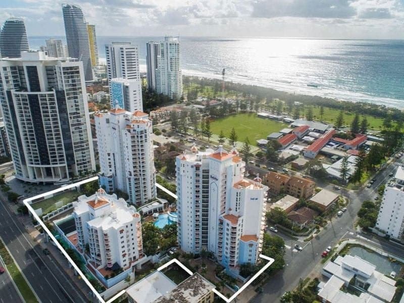 2052/2633 Gold Coast Highway, Broadbeach - Thumbnail 2
