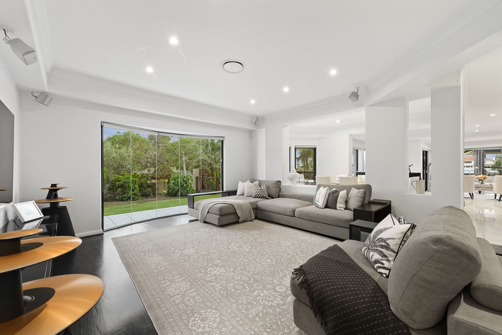 38 Paradise Island, Surfers Paradise - Thumbnail 8