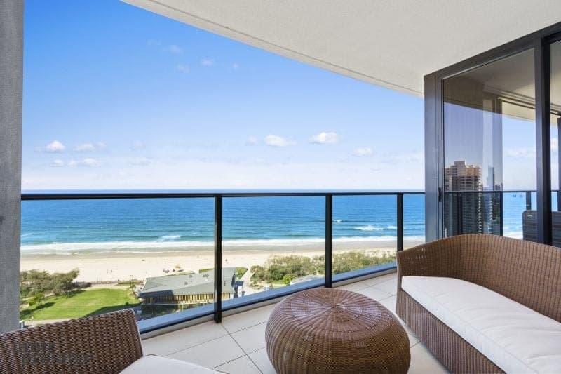 2304/1 Oracle Boulevard, Broadbeach - Thumbnail 6