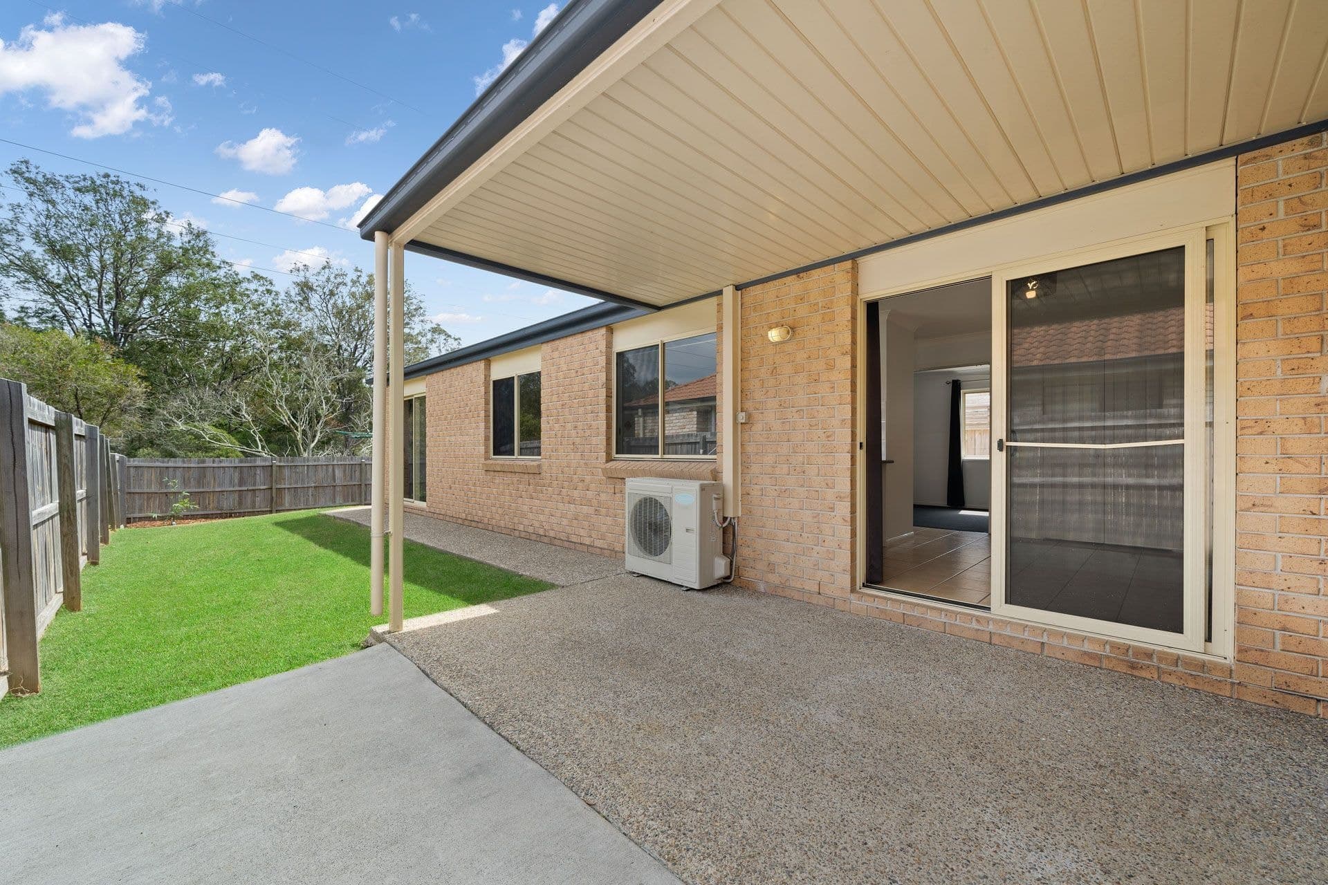 38 Allenby Drive, Meadowbrook - Image 1