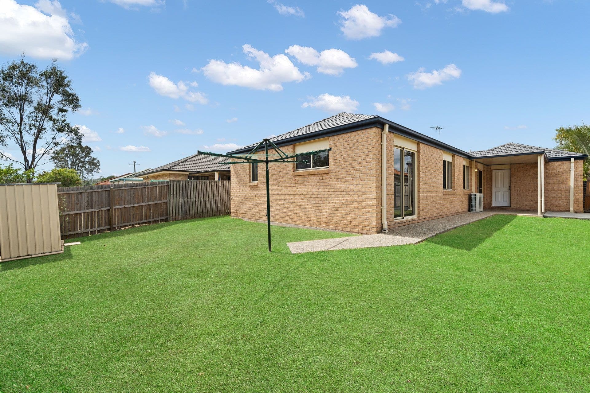 38 Allenby Drive, Meadowbrook - Thumbnail 6