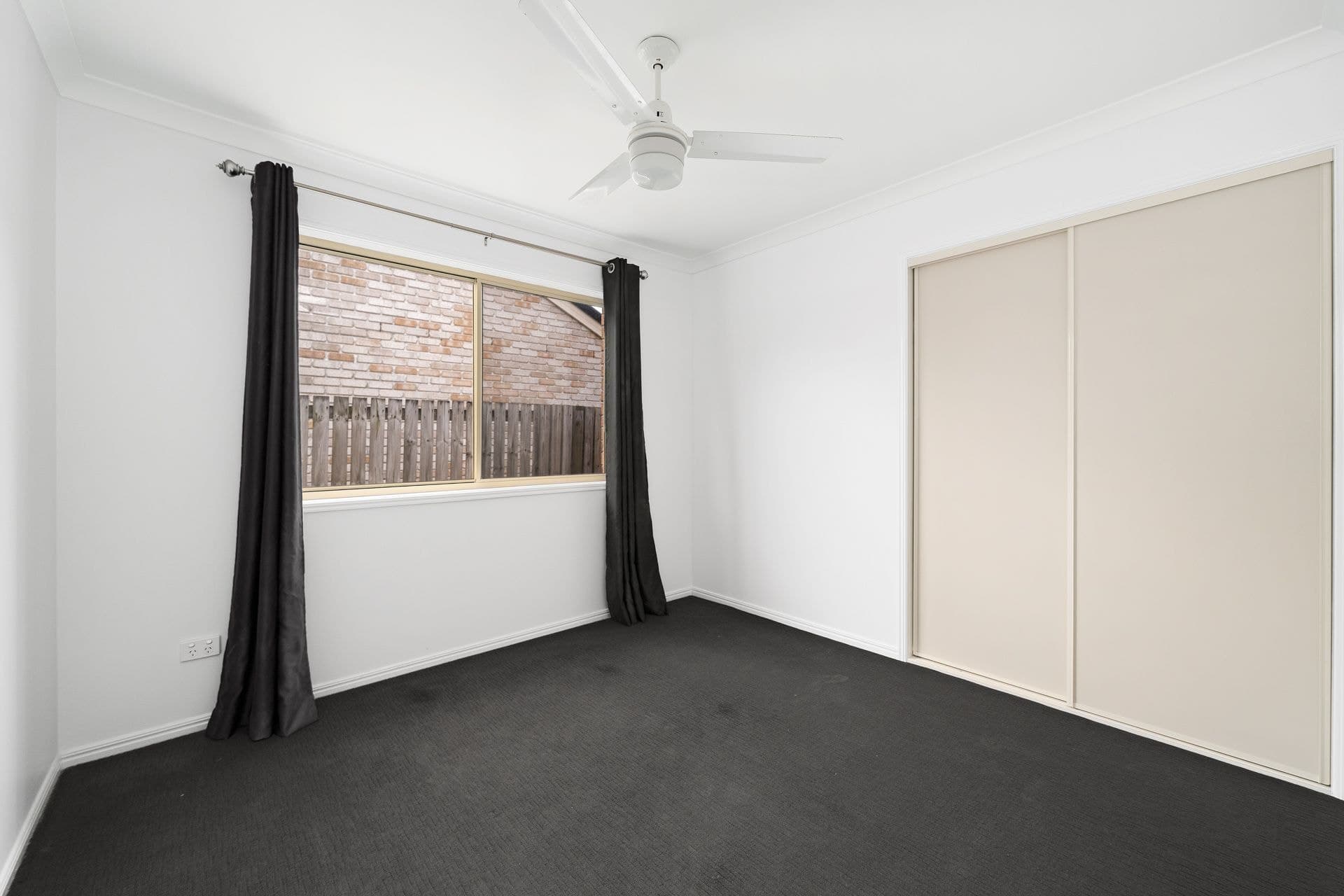 38 Allenby Drive, Meadowbrook - Thumbnail 8