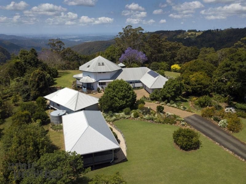 19-23 Alpine Terrace, Tamborine Mountain - Thumbnail 2