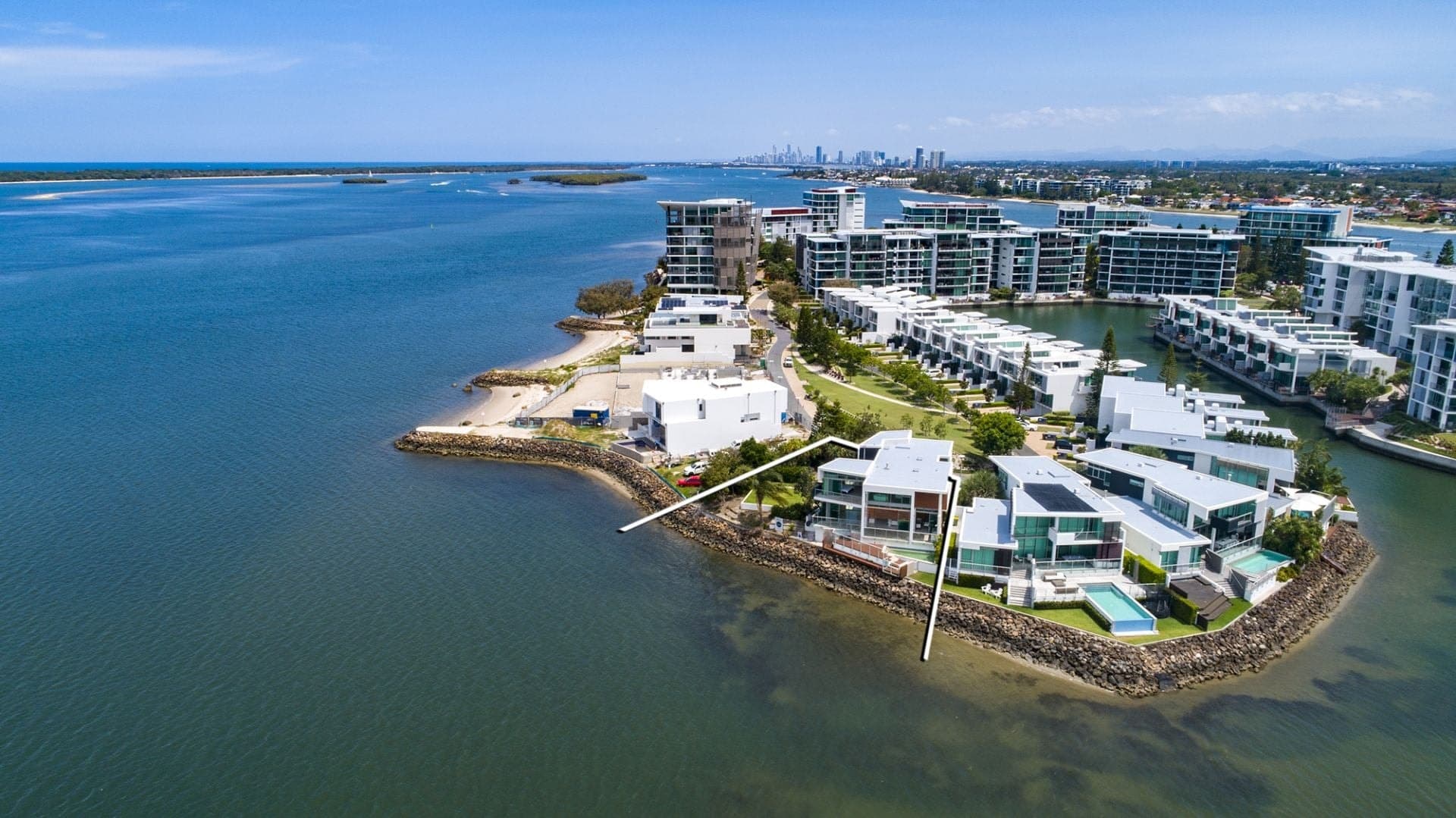18A EPHRAIM ISLAND ACCESS, Paradise Point - Thumbnail 2
