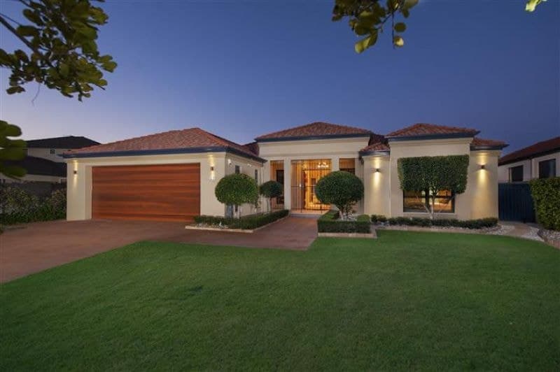 29 Windchimes Way, Helensvale - Thumbnail 3