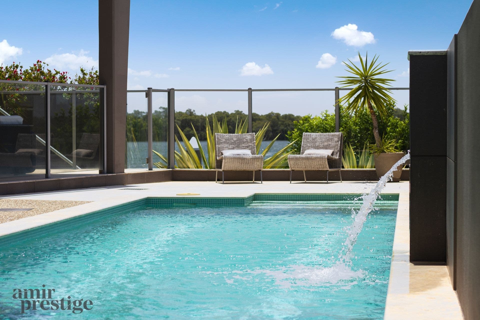 27 Knightsbridge Parade West, Sovereign Islands - Thumbnail 4