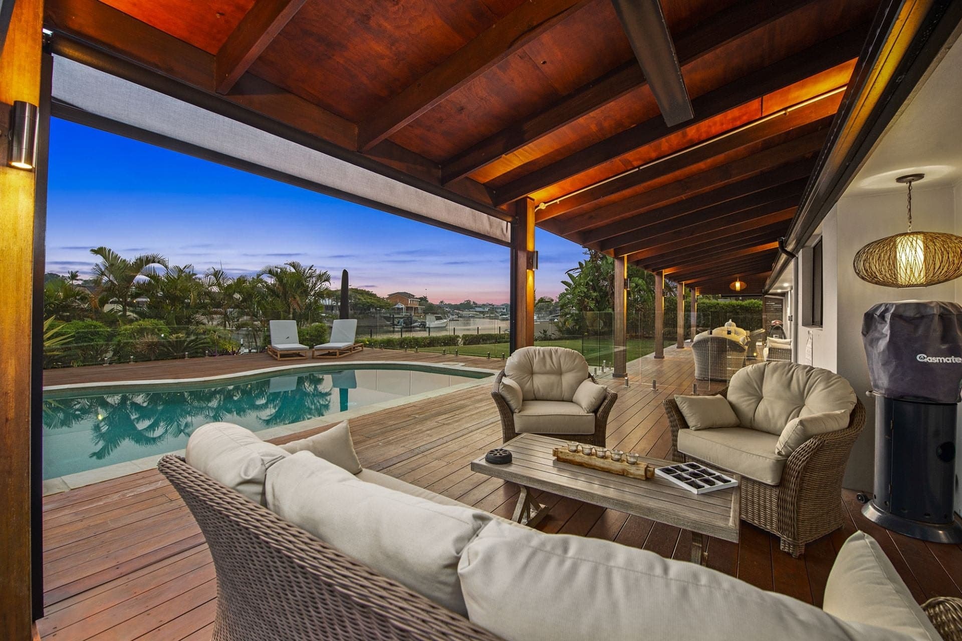 37 Kikori Crescent, Runaway Bay - Thumbnail 2