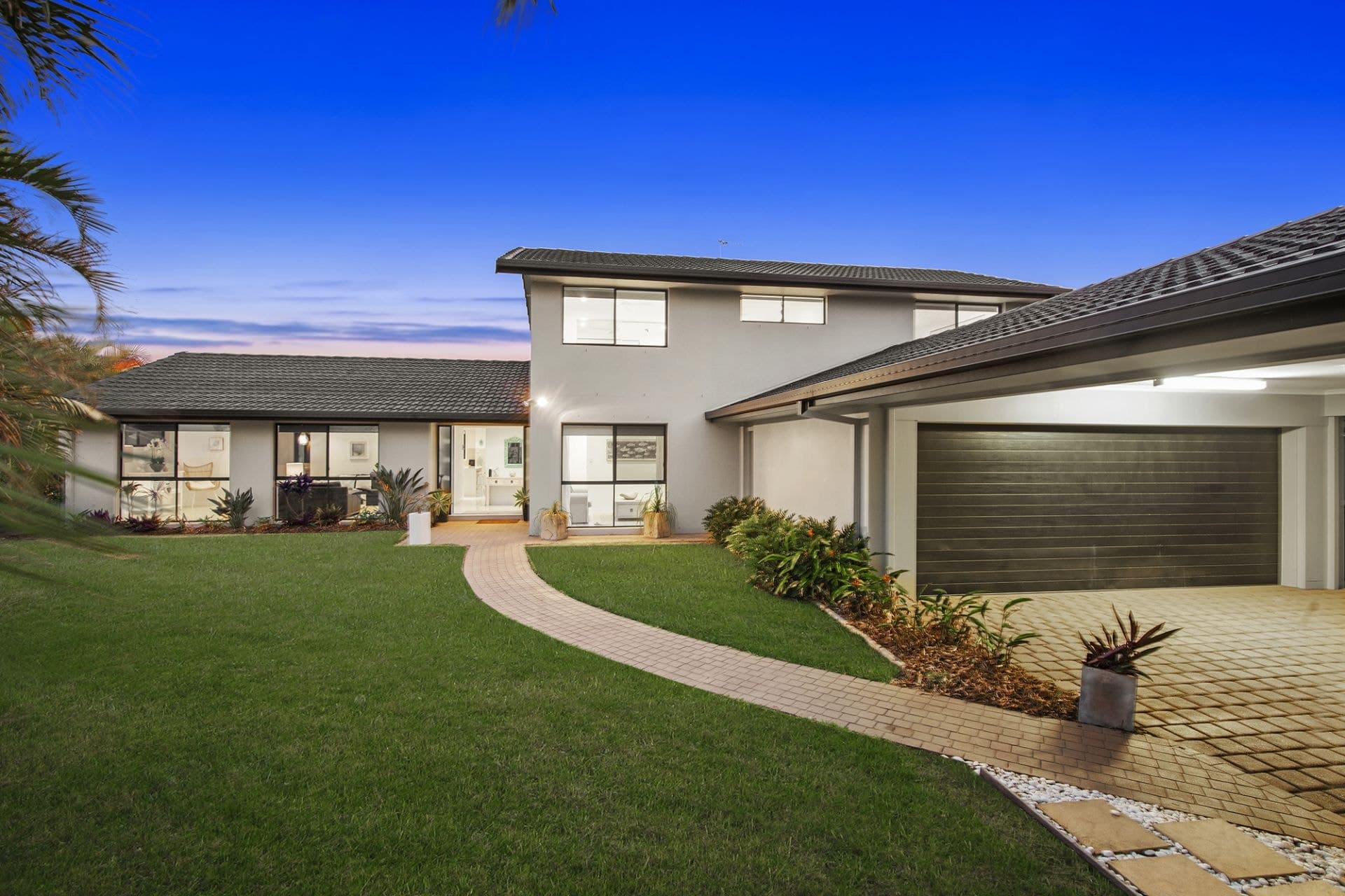 37 Kikori Crescent, Runaway Bay - Thumbnail 3