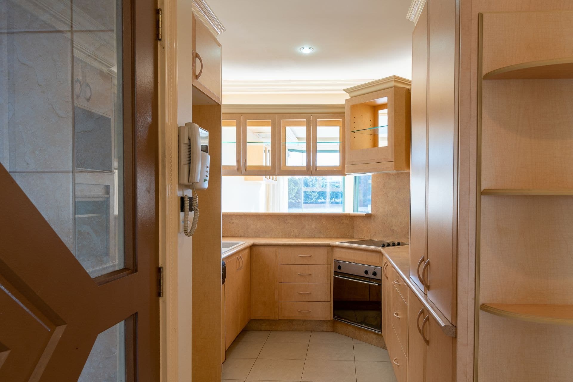 2/197 Stanhill Drive, Chevron Island - Thumbnail 5