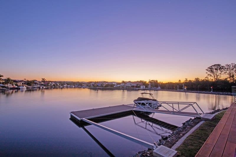 144 The Peninsula, Helensvale - Image 1