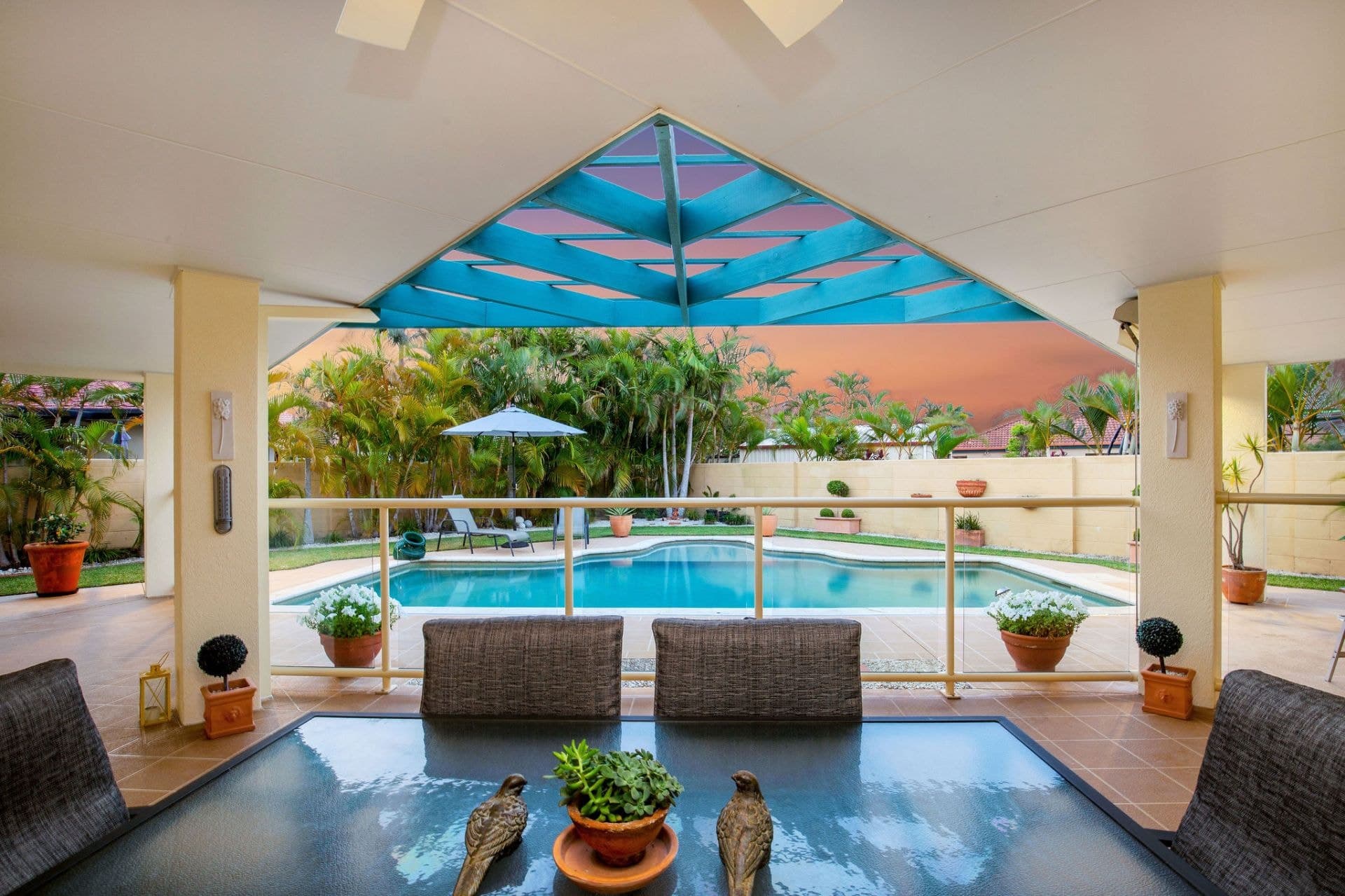 16 John Dalley Drive, Helensvale - Thumbnail 2