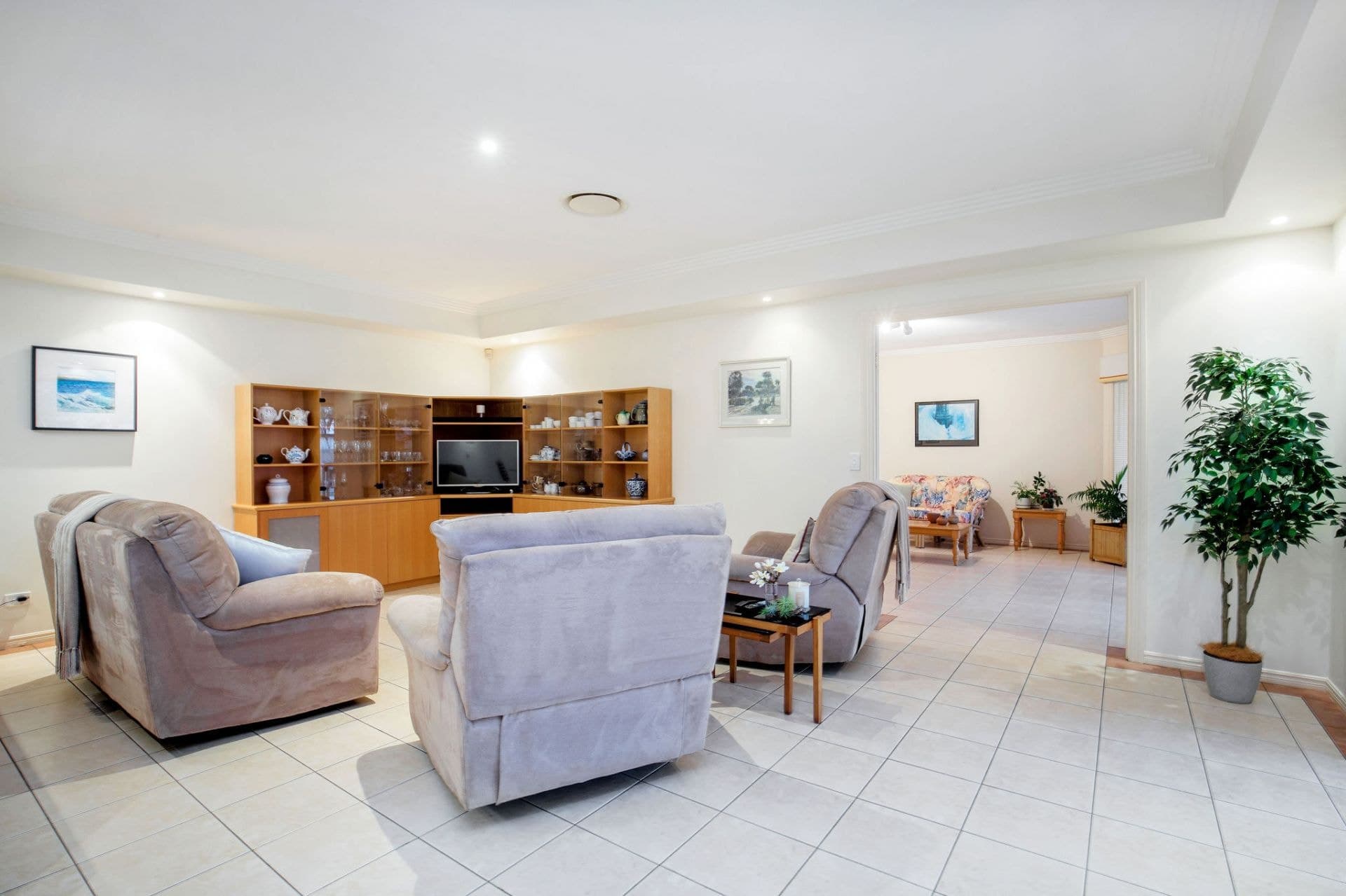 16 John Dalley Drive, Helensvale - Thumbnail 8