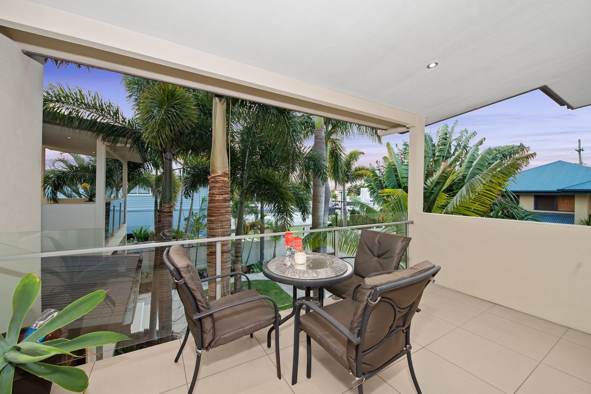 139 Allambi Avenue, Broadbeach Waters - Image 1