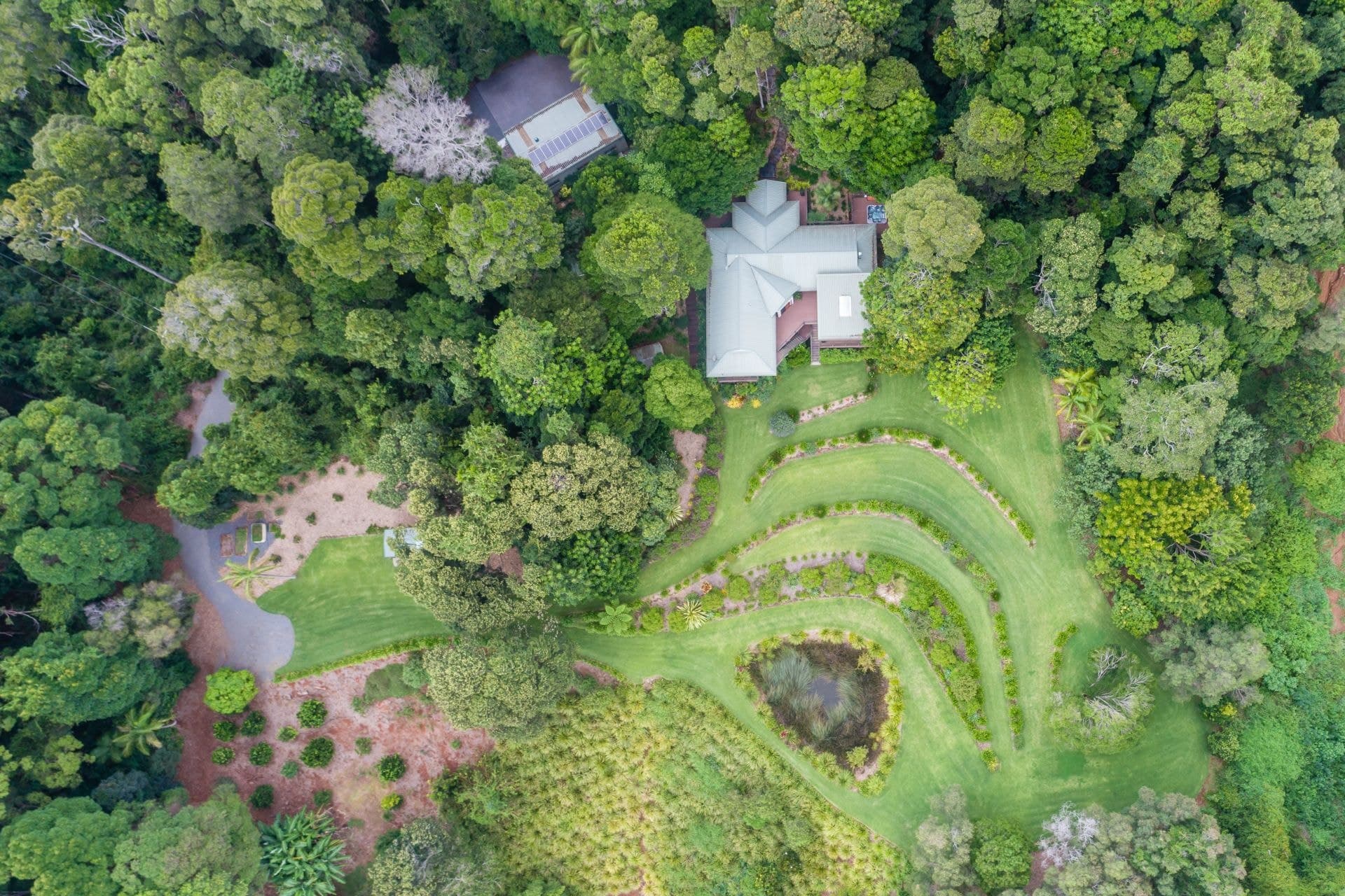 32 Carey Parade, Tamborine Mountain - Thumbnail 4