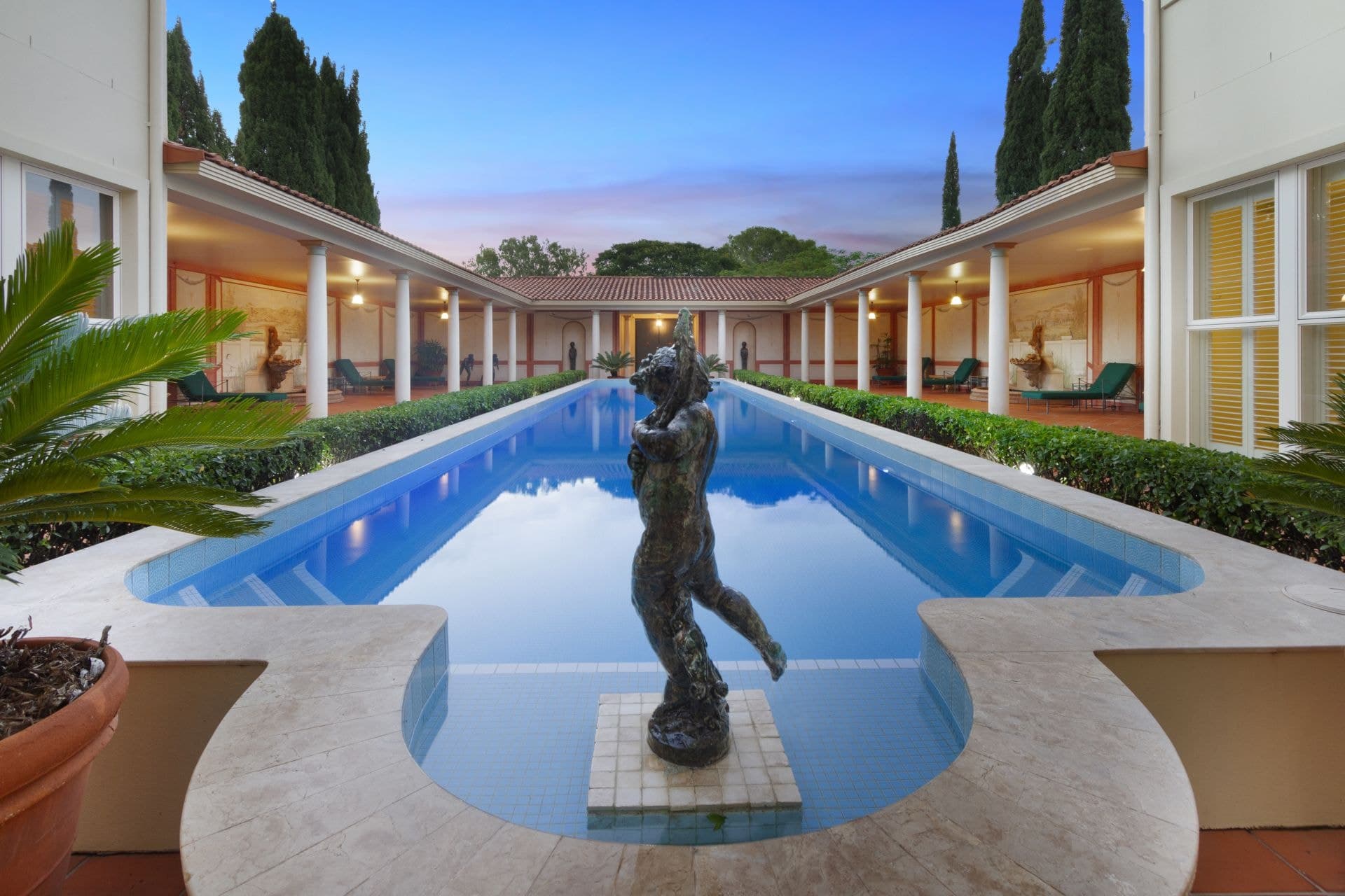 1063-1064 Killymoon Drive, Hope Island - Thumbnail 2