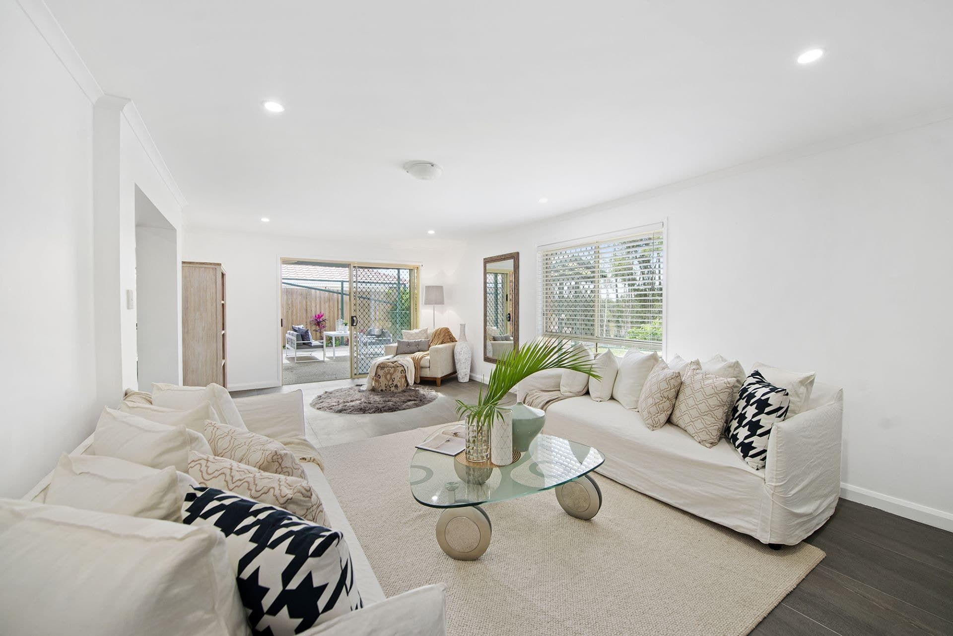 7 Yungaburra Place, Helensvale - Thumbnail 4