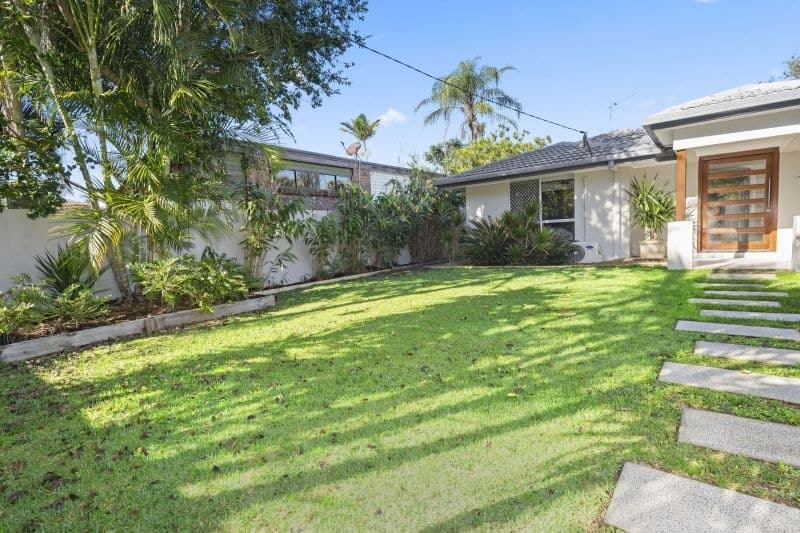 42 Slatyer Avenue, Bundall - Image 1